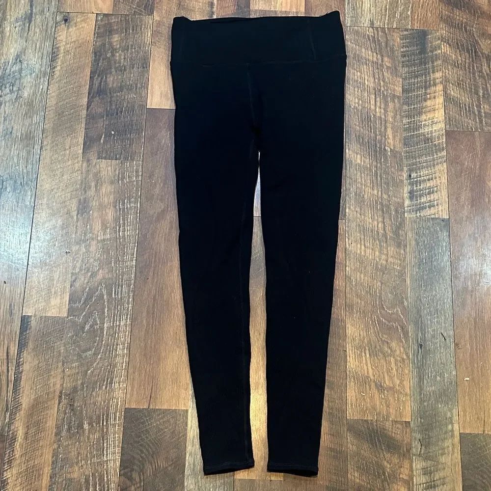 Lululemon textured Black Leggings 8 (3050)
